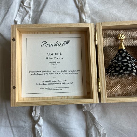 Brackish Claudia drop earrings - Picture 4 of 5